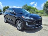 Thumbnail of 2022 Agate Black Metallic Ford Escape