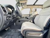Thumbnail of 2025 Ivory White Tri-Coat Pearlcoat RAM 1500