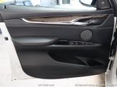 Thumbnail of 2019 Alpine White BMW X6