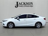 Thumbnail of 2018 Summit White Chevrolet Cruze
