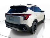 Thumbnail of 2025 Snow White Pearl Kia Seltos