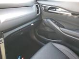 Thumbnail of 2025 Snow White Pearl Kia Seltos