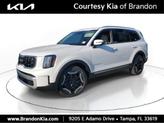 Photo of 2025 Glacial White Pearl Kia Telluride