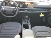 Thumbnail of 2025 Snow White Pearl Kia K4