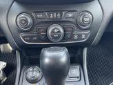 Thumbnail of 2022 Diamond Black Crystal Pearlcoat Jeep Cherokee