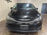 Thumbnail of 2021 Brilliant Black Crystal Pearlcoat Chrysler Voyager