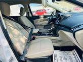 Thumbnail of 2019 Oxford White Ford Escape