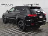 Thumbnail of 2022 Diamond Black Crystal Pearlcoat Jeep Grand Cherokee