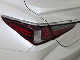 Thumbnail of 2025 Pear Lexus ES 300h