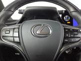 Thumbnail of 2025 Pear Lexus ES 300h
