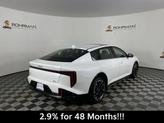 Thumbnail of 2025 Snow White Pearl Kia K4