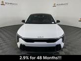 Thumbnail of 2025 Snow White Pearl Kia K4