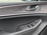 Thumbnail of 2025 Bright White Clearcoat Jeep Grand Cherokee L