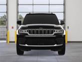 Thumbnail of 2025 Diamond Black Crystal Pearlcoat Jeep Grand Cherokee