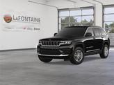 Photo of 2025 Diamond Black Crystal Pearlcoat Jeep Grand Cherokee