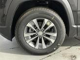 Thumbnail of 2026 Mosaic Black Metallic Chevrolet Equinox