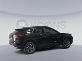 Thumbnail of 2025 Mosaic Black Metallic Chevrolet Trax