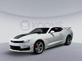 Photo of 2023 Summit White Chevrolet Camaro