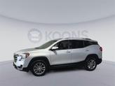 Thumbnail of 2022 Quicksilver Metallic GMC Terrain
