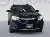 Thumbnail of 2022 Mosaic Black Metallic Chevrolet Equinox