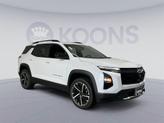 Thumbnail of 2026 Polar White Tricoat Chevrolet Equinox