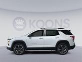 Thumbnail of 2026 Polar White Tricoat Chevrolet Equinox