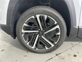 Thumbnail of 2026 Polar White Tricoat Chevrolet Equinox