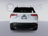 Thumbnail of 2026 Polar White Tricoat Chevrolet Equinox