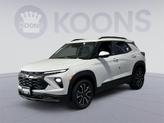 Photo of 2026 Iridescent Pearl Tricoat Chevrolet Trailblazer