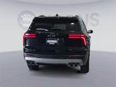 Thumbnail of 2026 Mosaic Black Metallic Chevrolet Traverse