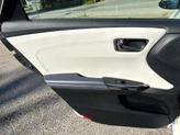 Thumbnail of 2014 White Toyota Avalon