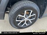Thumbnail of 2024 Diamond Black Crystal Pearlcoat Jeep Grand Cherokee L