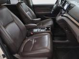 Thumbnail of 2018 White Diamond Pearl Honda Odyssey