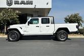 Thumbnail of 2023 Bright White Clearcoat Jeep Gladiator