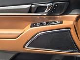 Thumbnail of 2025 Glacial White Pearl Kia Telluride