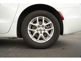 Thumbnail of 2024 Bright White Clearcoat Chrysler Pacifica
