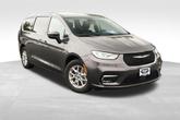 Thumbnail of 2023 Granite Crystal Metallic Clearcoat Chrysler Pacifica