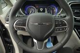 Thumbnail of 2023 Granite Crystal Metallic Clearcoat Chrysler Pacifica