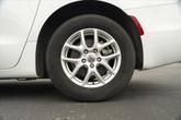 Thumbnail of 2023 Bright White Clearcoat Chrysler Pacifica