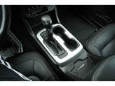 Thumbnail of 2022 Summit White Chevrolet Colorado