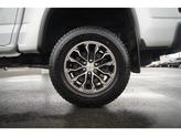 Thumbnail of 2022 Summit White Chevrolet Colorado