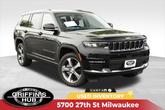 Photo of 2023 Diamond Black Crystal Pearlcoat Jeep Grand Cherokee L