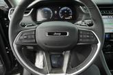 Thumbnail of 2023 Diamond Black Crystal Pearlcoat Jeep Grand Cherokee L