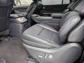 Thumbnail of 2025 Infinite Black Metallic Clearcoat Lincoln Navigator