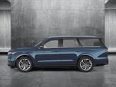 Thumbnail of 2025 Flight Blue Metallic Clearcoat Lincoln Navigator