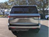 Thumbnail of 2024 Silver Radiance Metallic Clearcoat Lincoln Navigator