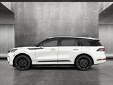 Thumbnail of 2025 Pristine White Metallic Tri-Coat Lincoln Aviator