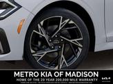 Thumbnail of 2025 Snow White Pearl Kia K5