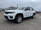 Photo of 2023 Bright White Clearcoat Jeep Grand Cherokee