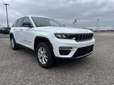 Thumbnail of 2023 Bright White Clearcoat Jeep Grand Cherokee